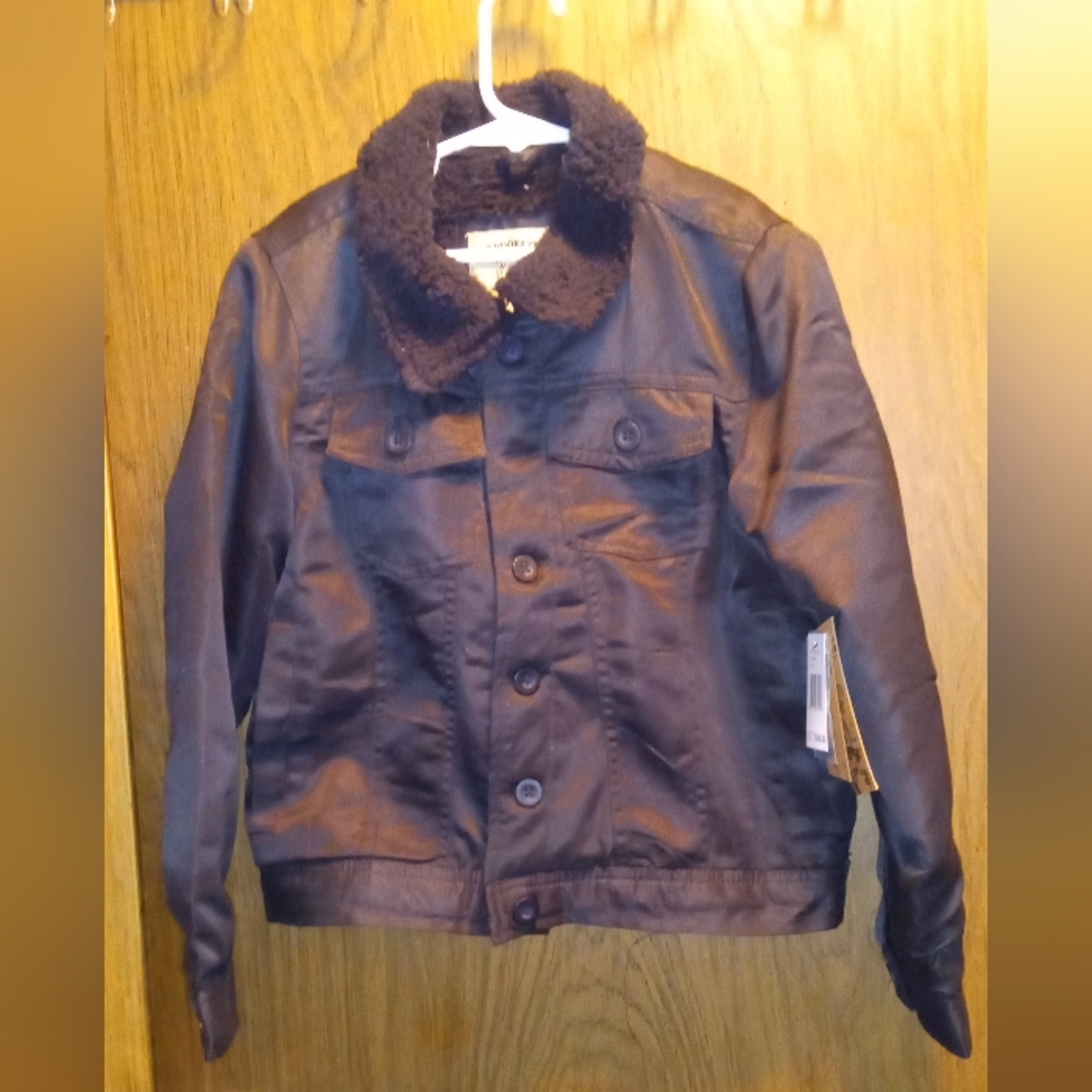 Brooklyn Laundry Jacket - Picture 2 of 8